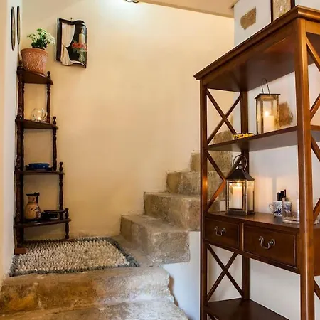 St Georges Sanctum, The Heart Of Rhodes Old Town Holiday home