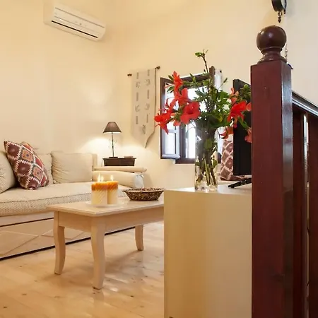 St Georges Sanctum, The Heart Of Rhodes Old Town Holiday home