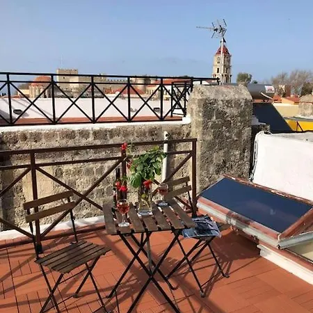 Casa de Férias St Georges Sanctum, The Heart Of Rhodes Old Town