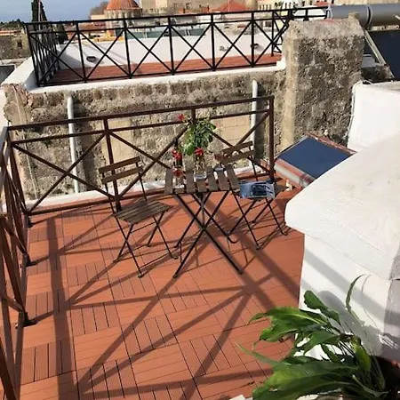 St Georges Sanctum, The Heart Of Rhodes Old Town Holiday home *